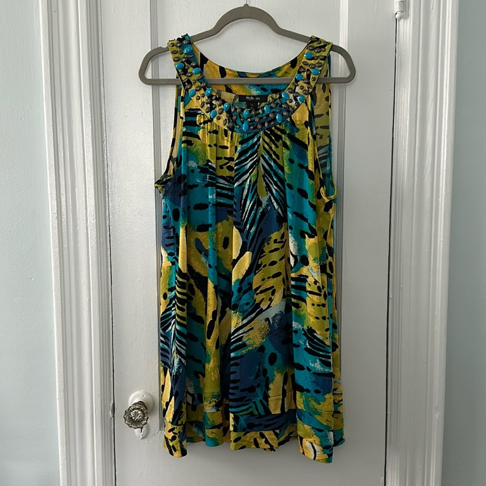 Style & Co. Tropical Print Beaded Top Size XL